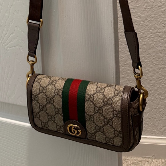 Gucci shoulder bag - Picture 1 of 3